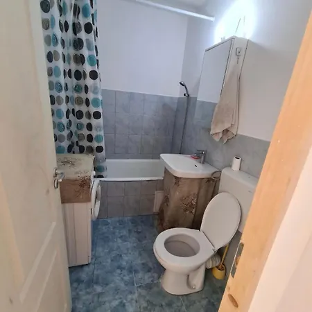 Apartament 2 Camere R4 Siret Exterior photo